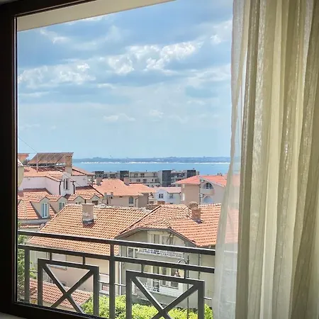 Apartment Central Seaview For 4 Guests