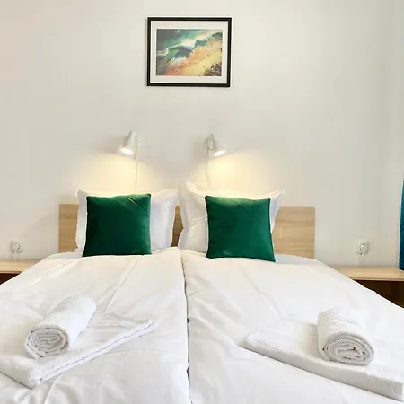 Central Seaview For 4 Guests Sveti Vlas