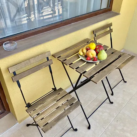 Apartment Central Seaview For 4 Guests Sveti Vlas