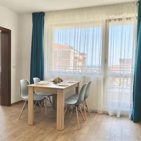 Apartment Central Seaview For 4 Guests *
